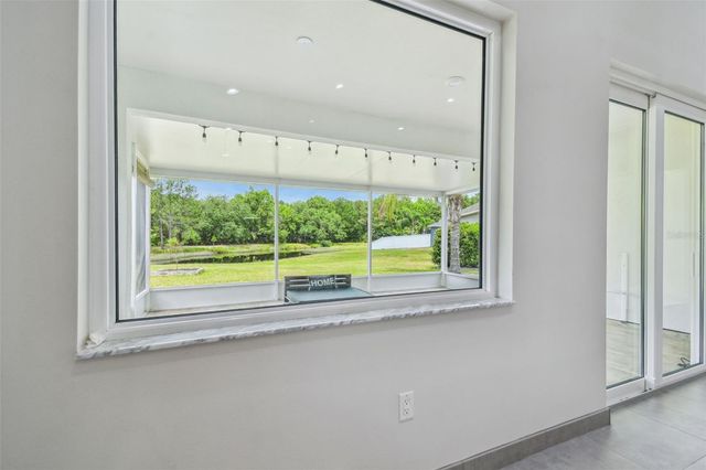 8208 PINEWOOD RUN COURT, Tampa, FL 33647