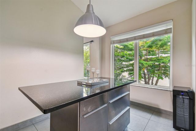 8208 PINEWOOD RUN COURT, Tampa, FL 33647