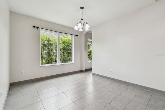 8208 PINEWOOD RUN COURT, Tampa, FL 33647