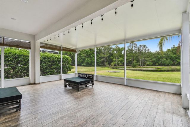8208 PINEWOOD RUN COURT, Tampa, FL 33647