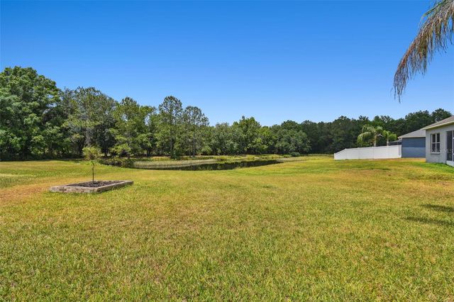 8208 PINEWOOD RUN COURT, Tampa, FL 33647