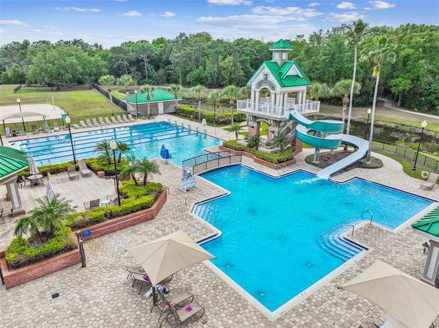 8208 PINEWOOD RUN COURT, Tampa, FL 33647