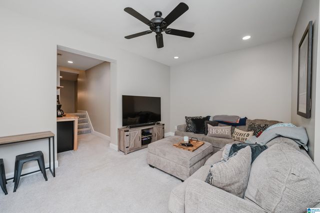 108 LIBERTY COVE, Chelsea, AL 35043