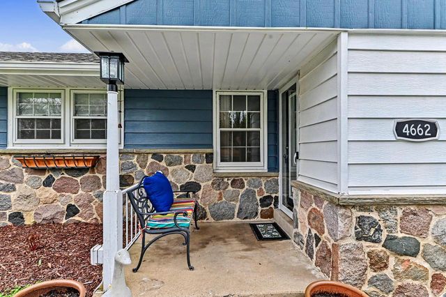 4662 N Parkside DRIVE, Wauwatosa, WI 53225