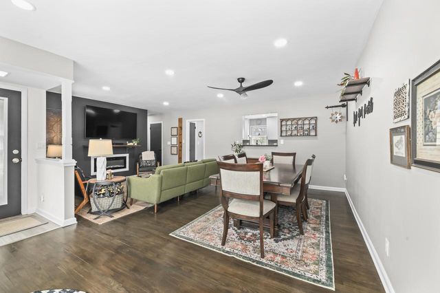 4662 N Parkside DRIVE, Wauwatosa, WI 53225