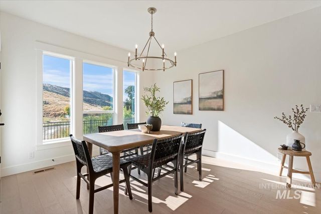 2161 E Sweet Pearl St, Kuna, ID 83634