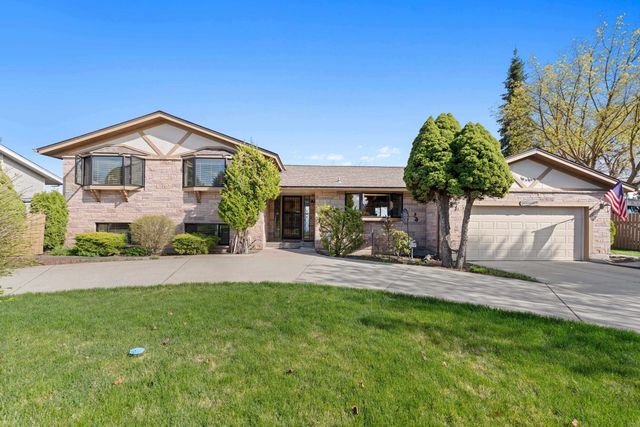 7910 N Panorama Dr, Spokane, WA 99208