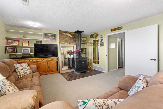 7910 N Panorama Dr, Spokane, WA 99208