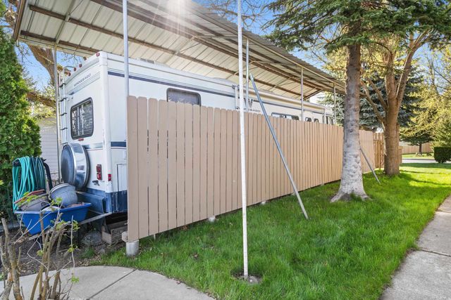 7910 N Panorama Dr, Spokane, WA 99208