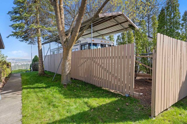 7910 N Panorama Dr, Spokane, WA 99208