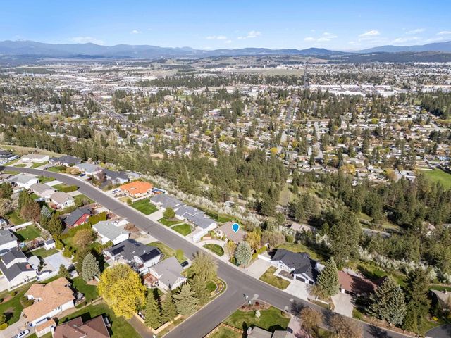 7910 N Panorama Dr, Spokane, WA 99208