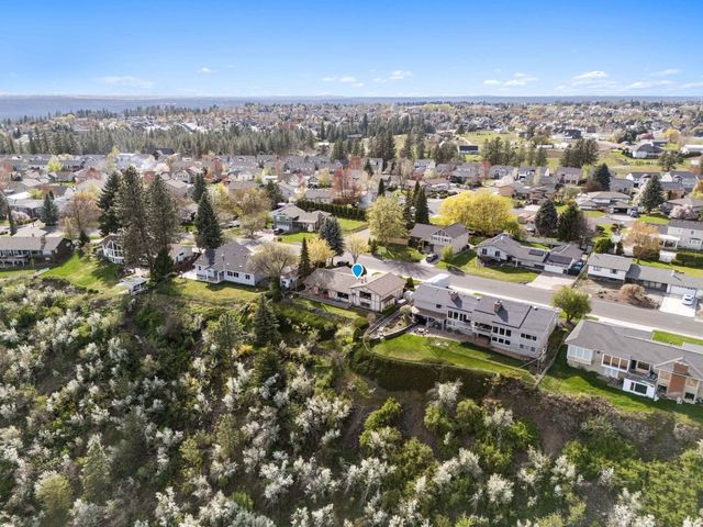 7910 N Panorama Dr, Spokane, WA 99208