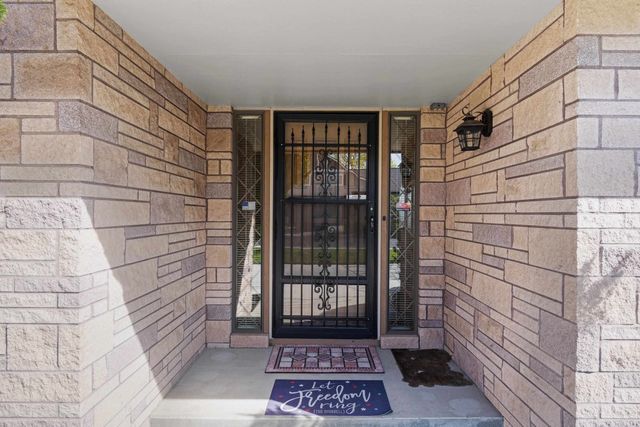 7910 N Panorama Dr, Spokane, WA 99208