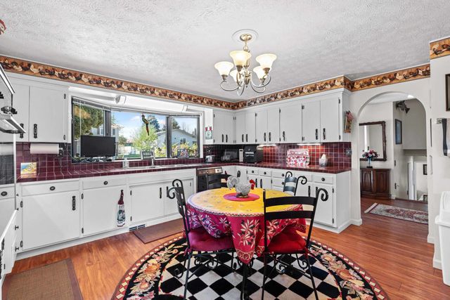 7910 N Panorama Dr, Spokane, WA 99208