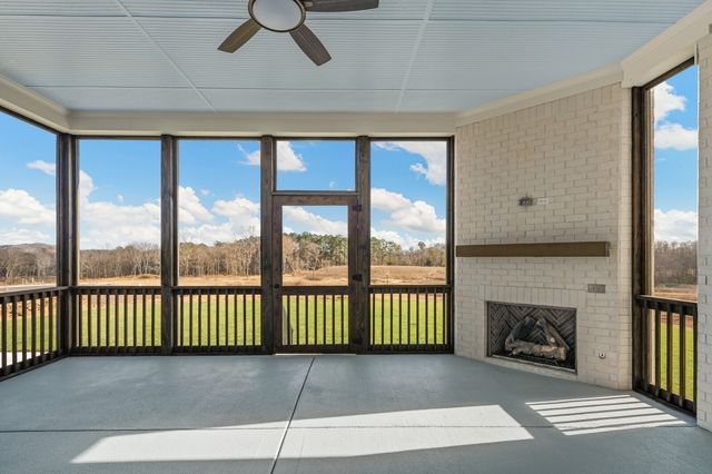 7293 Ruzek Ct, Fairview, TN 37062