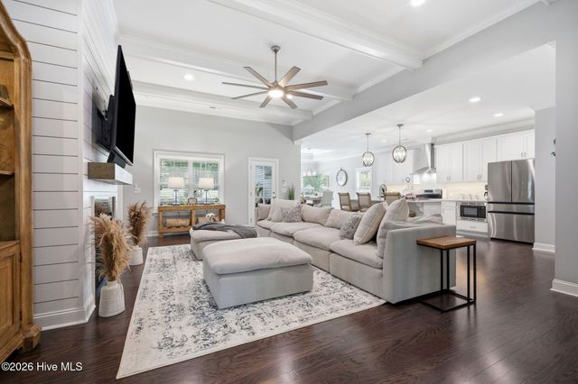 310 Shortleaf Drive, Grimesland, NC 27837
