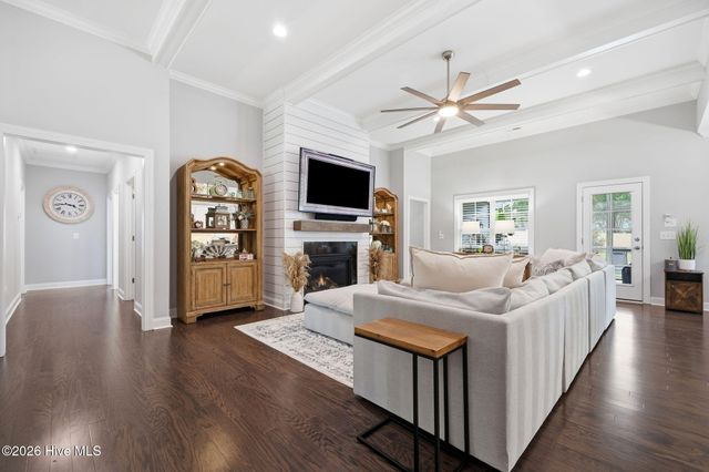 310 Shortleaf Drive, Grimesland, NC 27837
