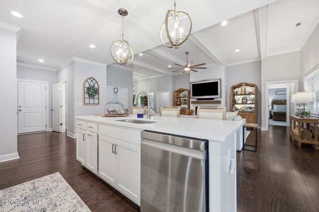 310 Shortleaf Drive, Grimesland, NC 27837
