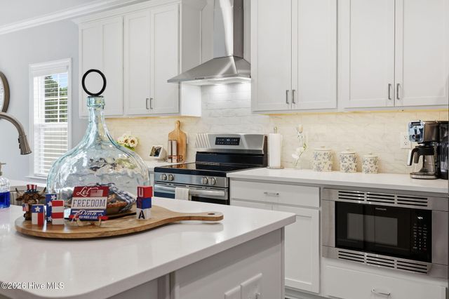 310 Shortleaf Drive, Grimesland, NC 27837