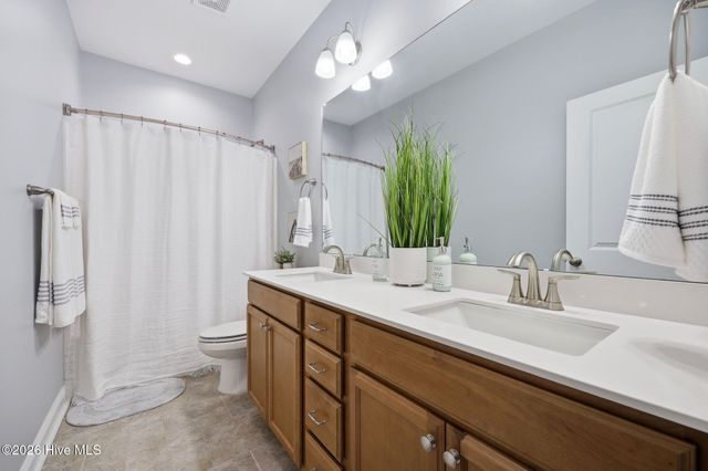 310 Shortleaf Drive, Grimesland, NC 27837