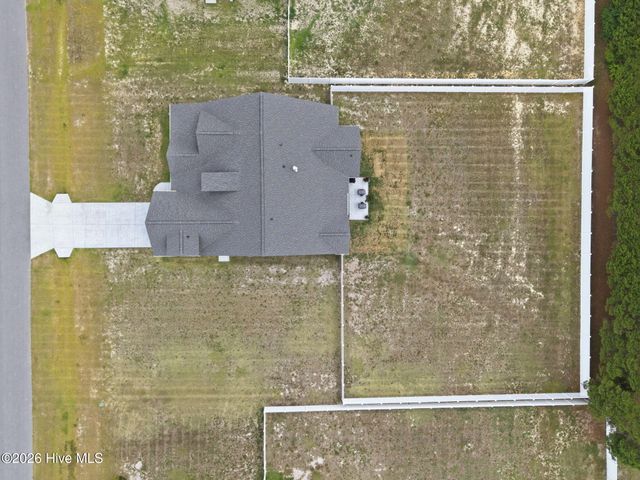 310 Shortleaf Drive, Grimesland, NC 27837