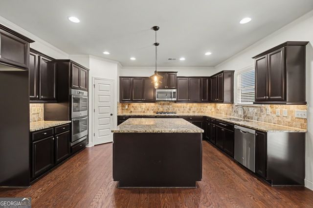 3525 Sutters Pond Run, Kennesaw, GA 30152