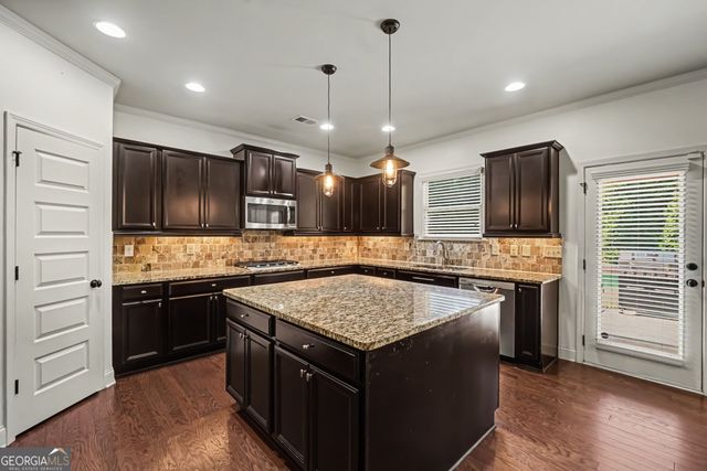 3525 Sutters Pond Run, Kennesaw, GA 30152