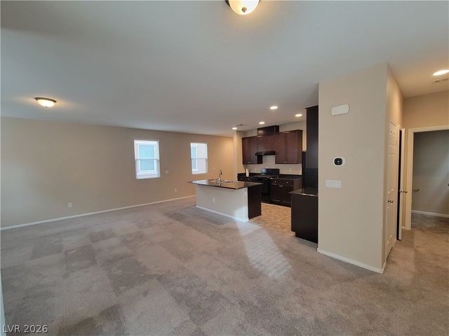 3705 CATAMOUNT CREEK Avenue 0, Las Vegas, NV 89141