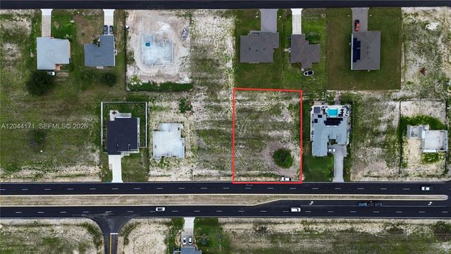 504 E Diplomat Parkway, Cape Coral, FL 33142