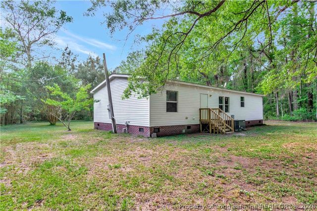 1234 Shaw Road, St Pauls, NC 28384