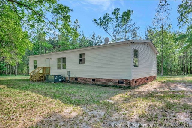 1234 Shaw Road, St Pauls, NC 28384