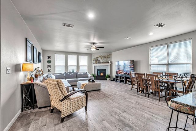 6102 Scaled Quail Rd, Midland, TX 79707