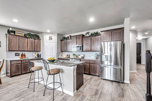 6102 Scaled Quail Rd, Midland, TX 79707