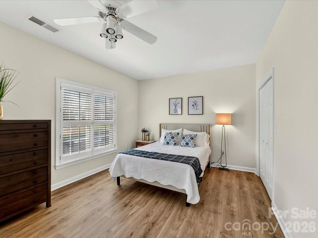 8568 Windsor Ridge Drive, Charlotte, NC 28277