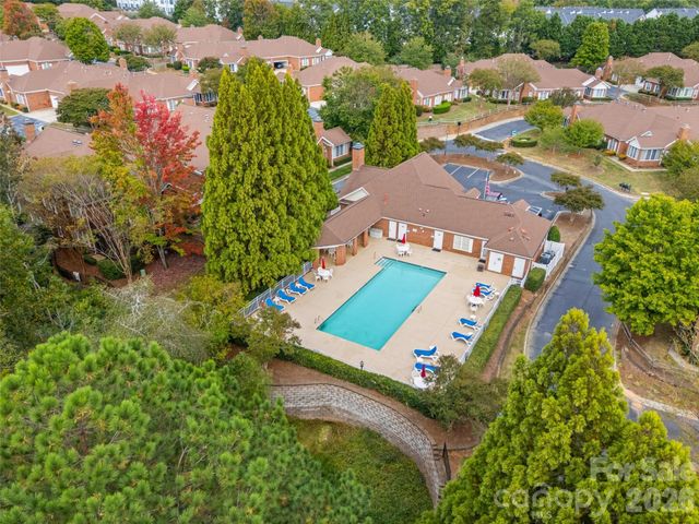 8568 Windsor Ridge Drive, Charlotte, NC 28277