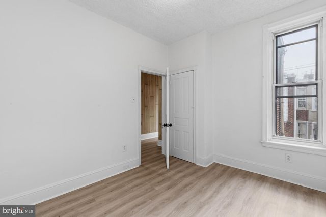 4542 N MOLE ST, Philadelphia, PA 19140