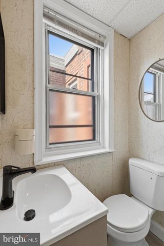 4542 N MOLE ST, Philadelphia, PA 19140