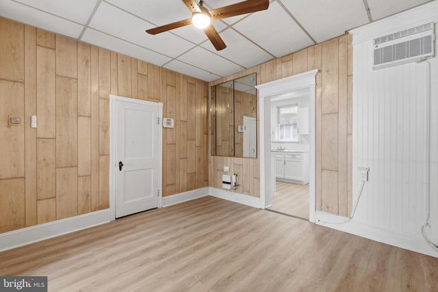 4542 N MOLE ST, Philadelphia, PA 19140