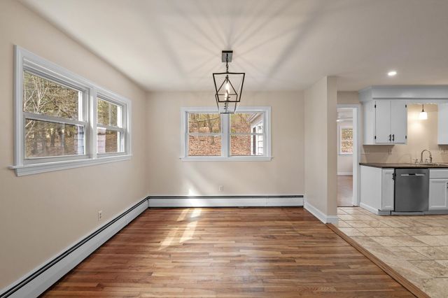 282 Wallace Road, Bedford, NH 03110