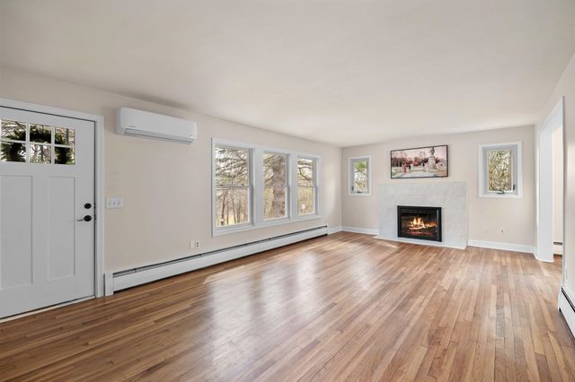 282 Wallace Road, Bedford, NH 03110