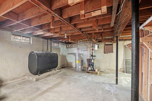 282 Wallace Road, Bedford, NH 03110