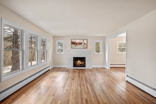 282 Wallace Road, Bedford, NH 03110