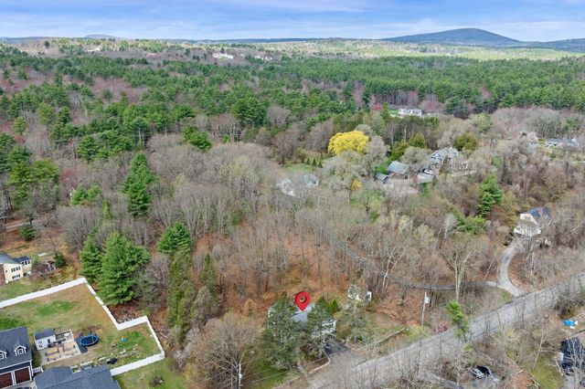 282 Wallace Road, Bedford, NH 03110