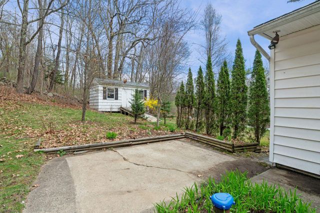 282 Wallace Road, Bedford, NH 03110