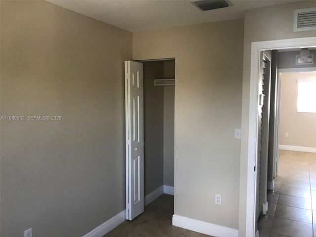 1990 NW 4th Ct 7, Miami, FL 33136