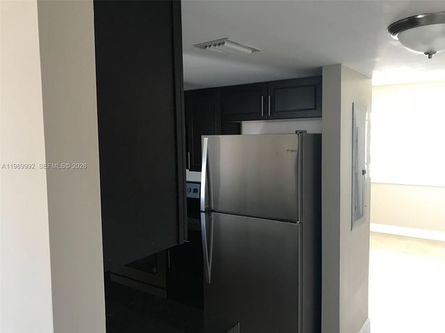 1990 NW 4th Ct 7, Miami, FL 33136