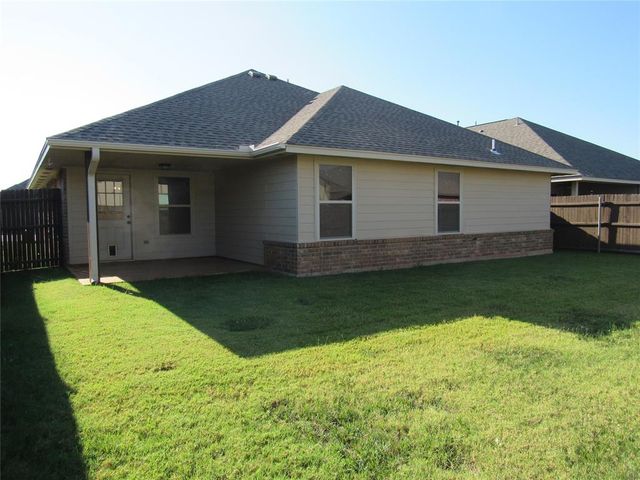 17516 Black Hawk Drive, Edmond, OK 73012