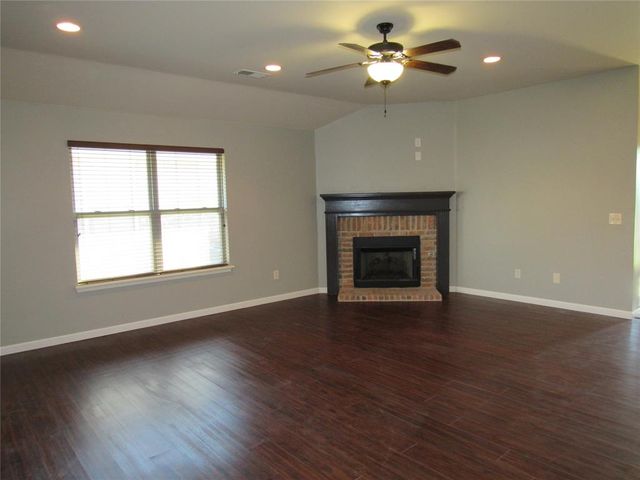 17516 Black Hawk Drive, Edmond, OK 73012
