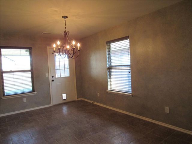 17516 Black Hawk Drive, Edmond, OK 73012