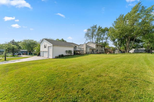 1807 Forest Lane, Crown Point, IN 46307